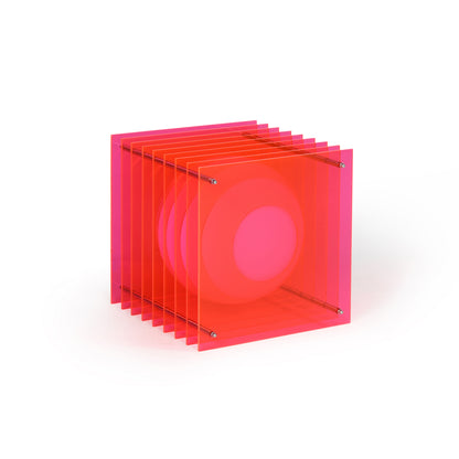 Lớp big square in electric pink acrylic