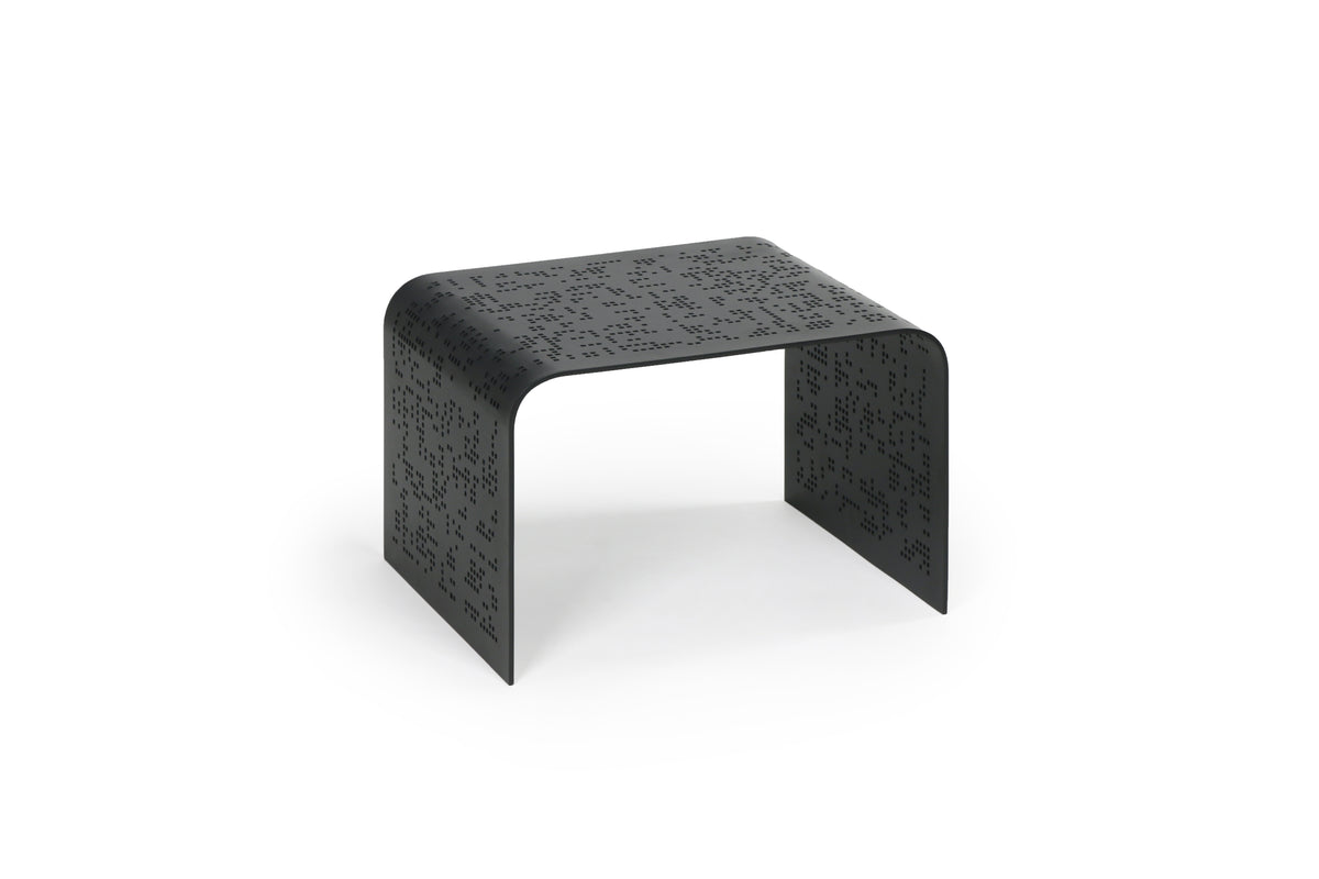 Điểm nesting table - Medium
