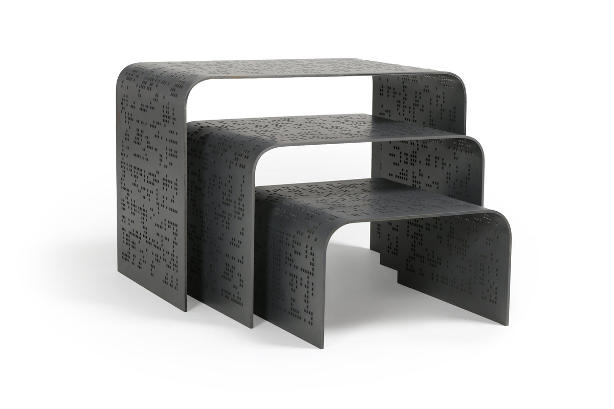 Điểm nesting table - Medium