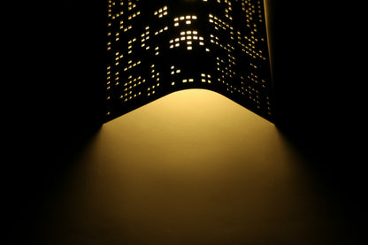 Điểm lamp in black