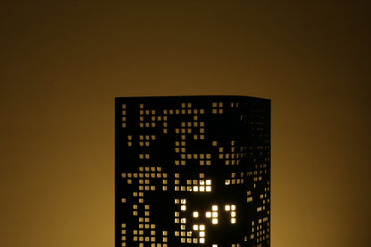 Điểm lamp in black